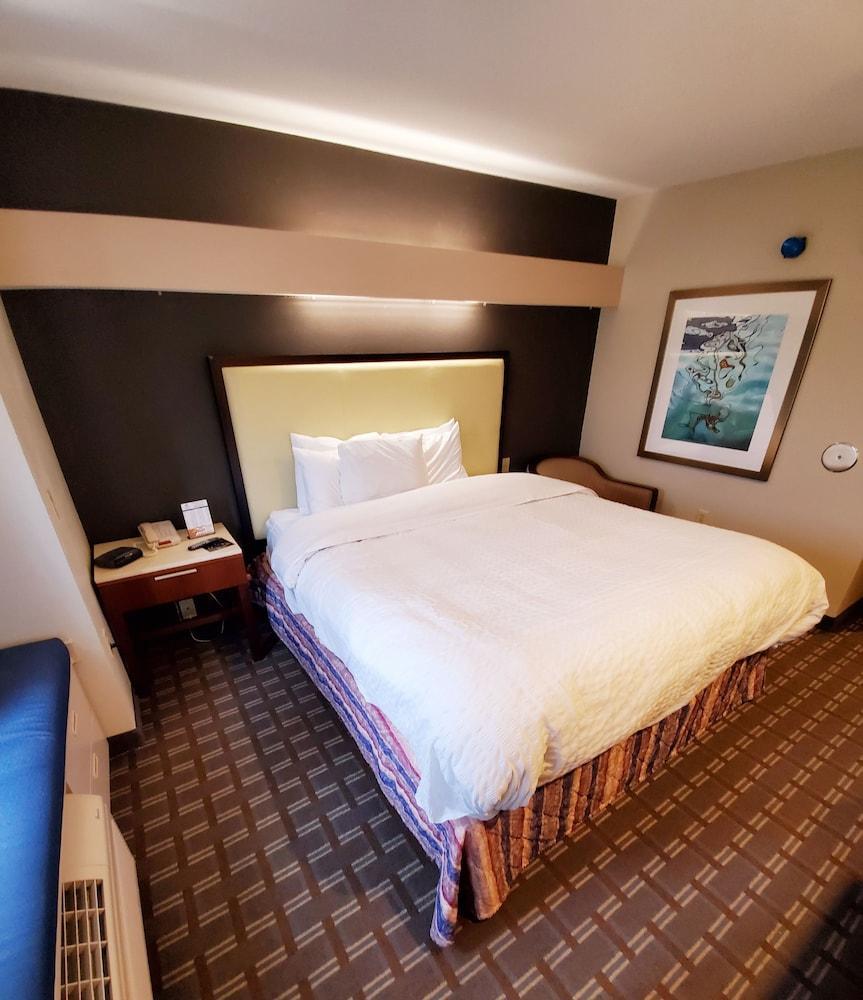 Americas Best Value Inn Racine Extérieur photo