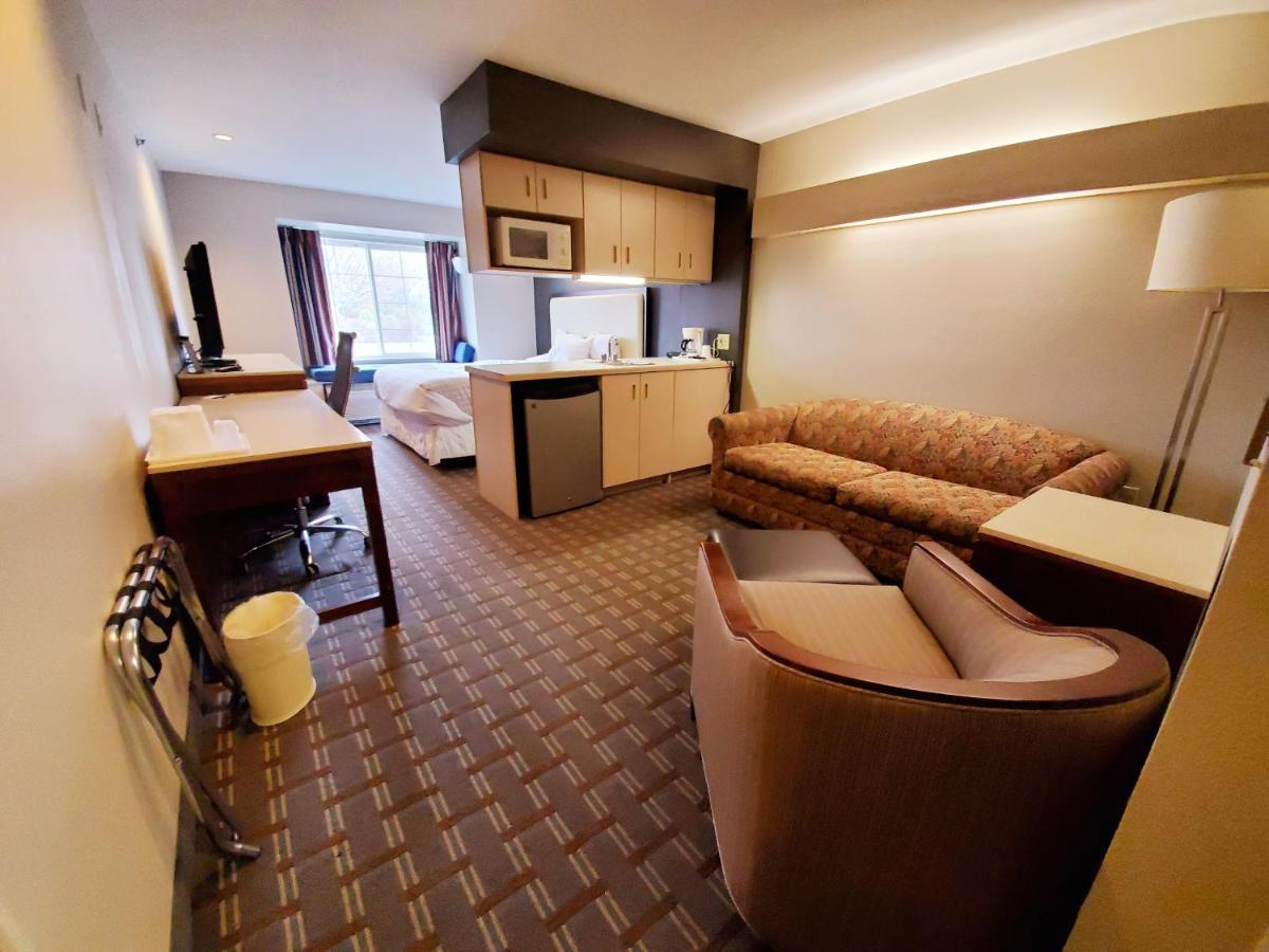 Americas Best Value Inn Racine Extérieur photo